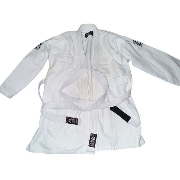 Gracie Jiu-Jitsu Classic Gi Size 7/200 White Kimono With Belt - Picture 1 of 12